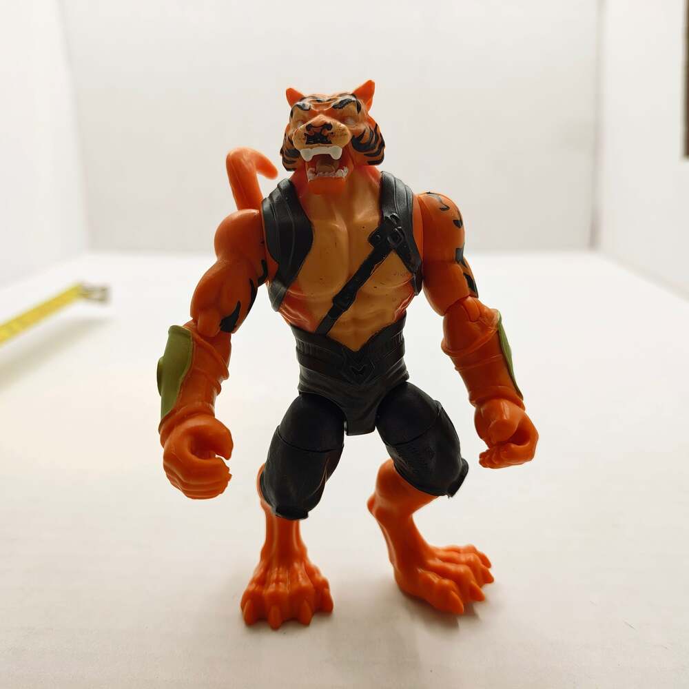 DC Batman Bronze Tiger 4” Figure Suicide Squad Spin Master 1st Edition Black